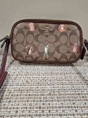 🔥Coach Signature Canvas Brown Crossbody Wristlet Party Animal Print